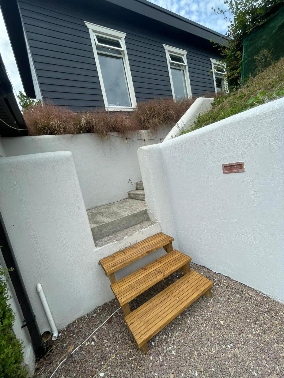 Villa Ocean Breeze Cork Exterior foto