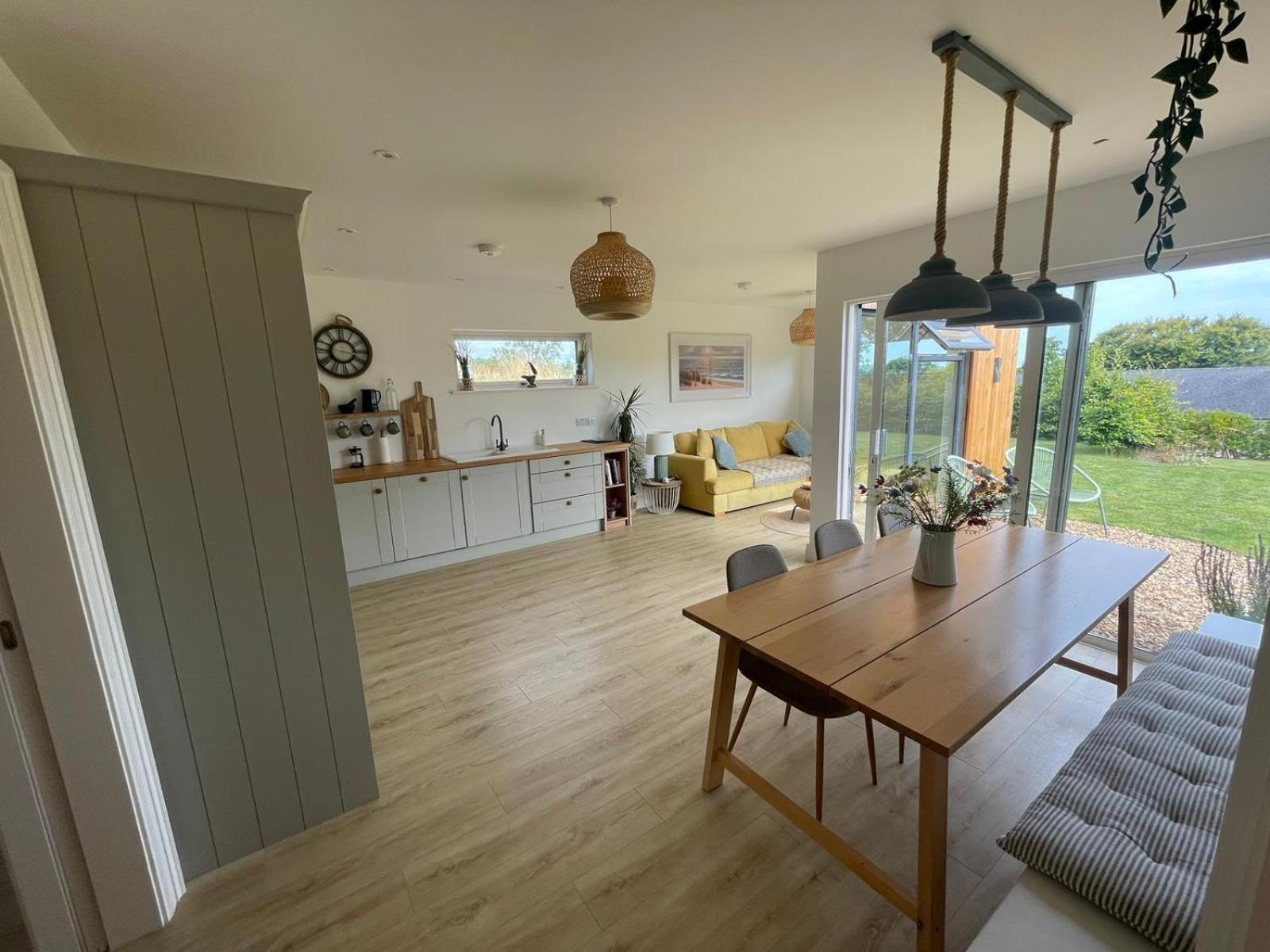 Villa Ocean Breeze Cork Exterior foto